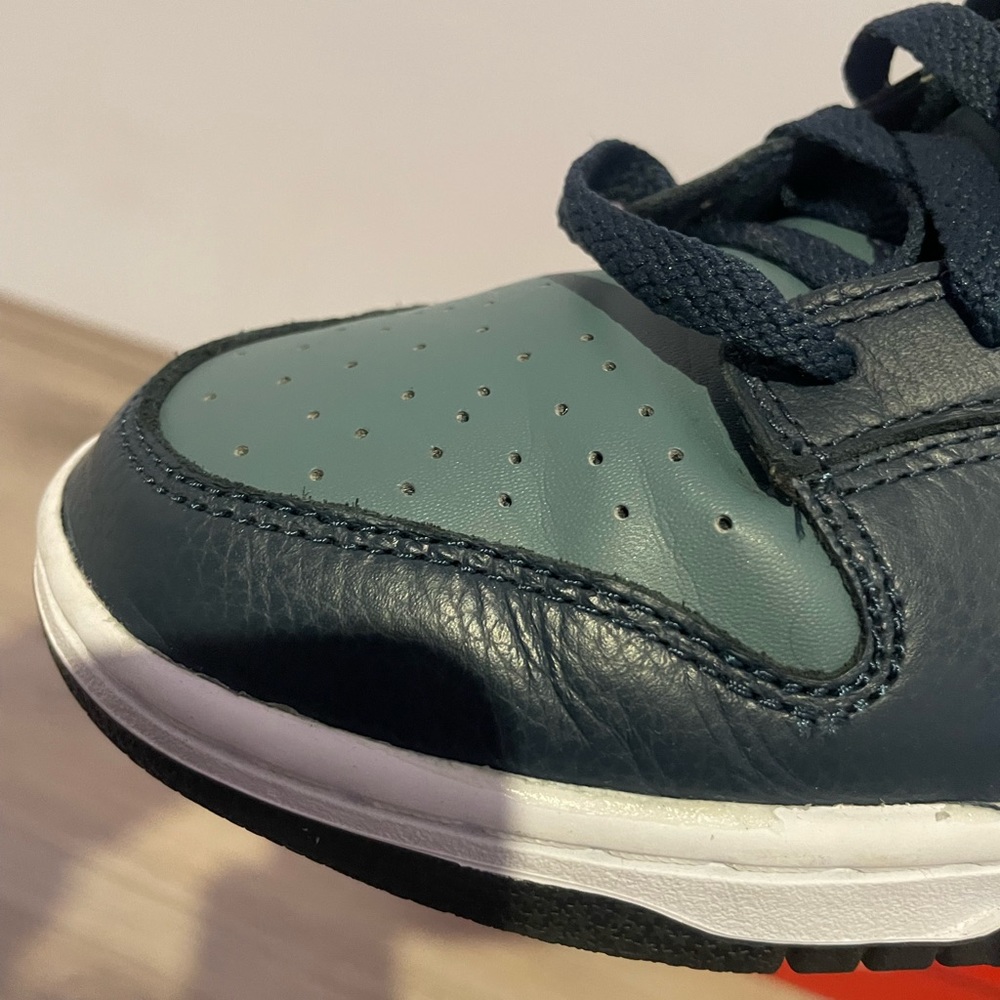 NIKE DUNK LOW RETRO ARMORY NAVY SIZE 9MENS - Picture 7 of 12